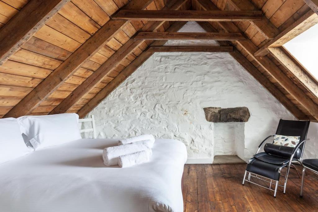 Isle Of Skye Cottage Kyleakin Esterno foto
